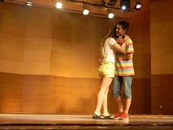 东北网红歌手,唱响东北风情,点燃网络热潮