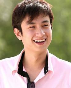 演员文章的个人资料